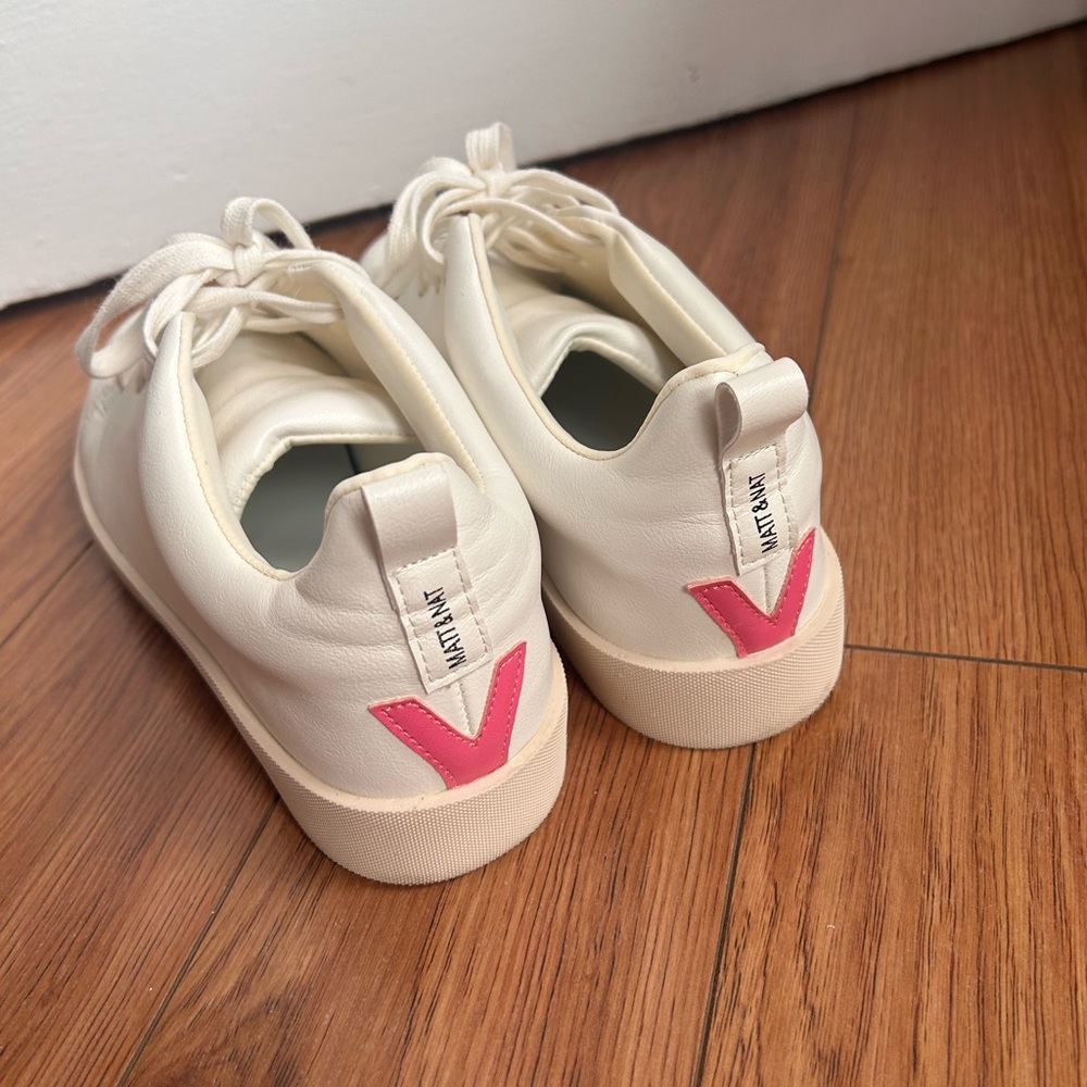 Matt & Nat Cream Low-Top Lace-Up Sneakers - Picture 3 of 5